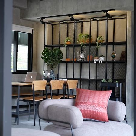 Yor Yak Hostel 방콕 외부 사진