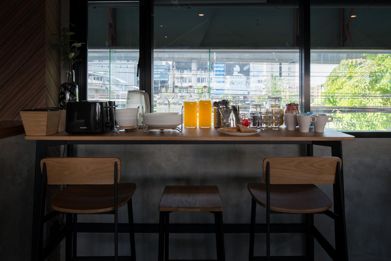 Yor Yak Hostel 방콕 외부 사진